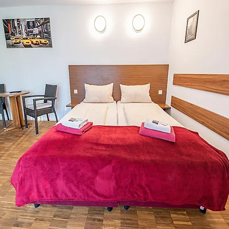 Zum Bergmann 3*