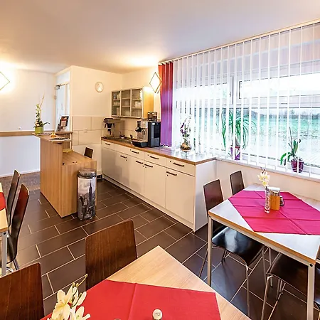Zum Bergmann 3* Bohlen (Saxony)